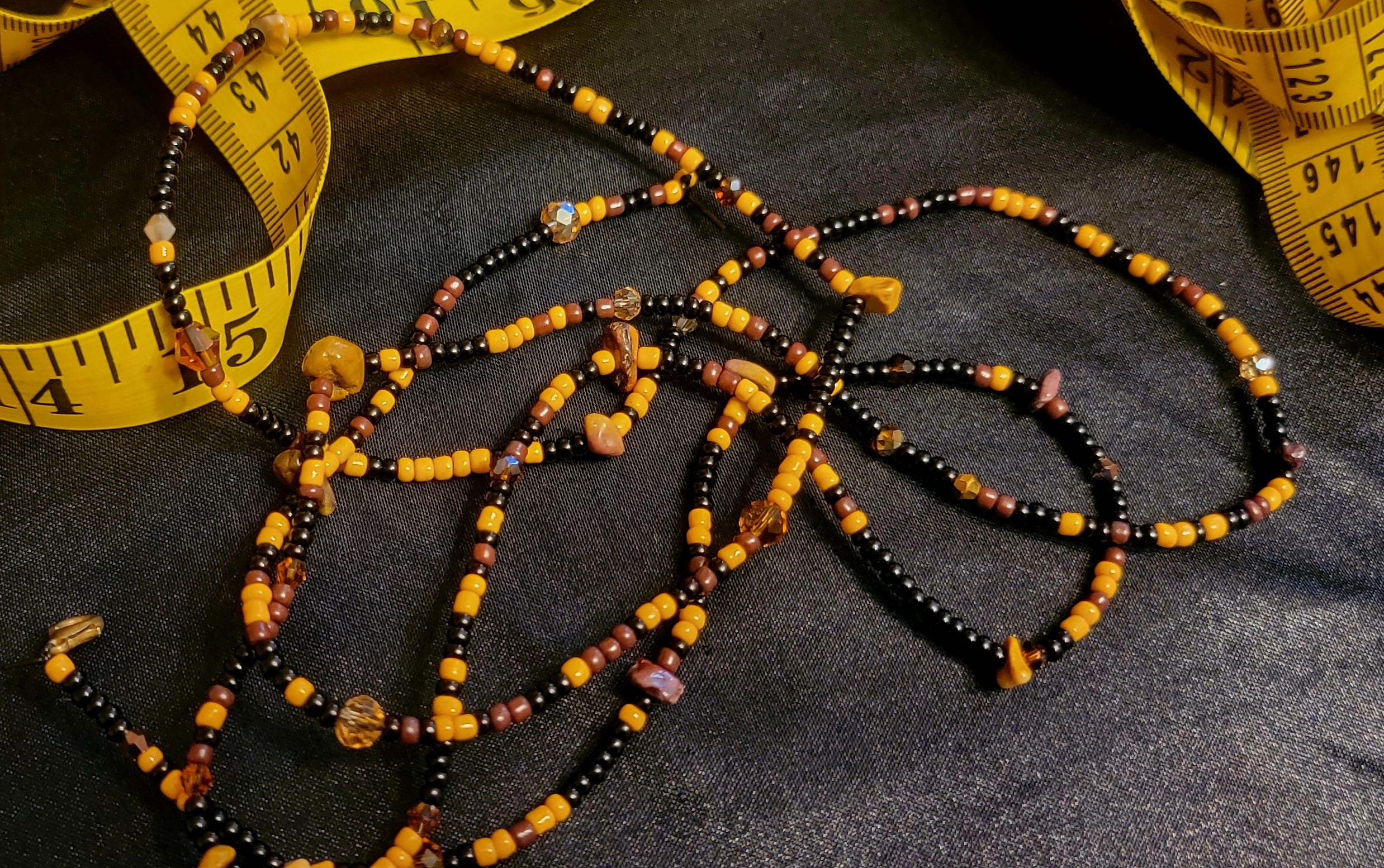 Waist Beads - Hand-Beaded Tortie with Tiger Eye stone chips